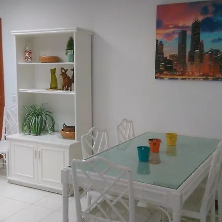 בית נופש Mariano 140 פלאיה הונדה